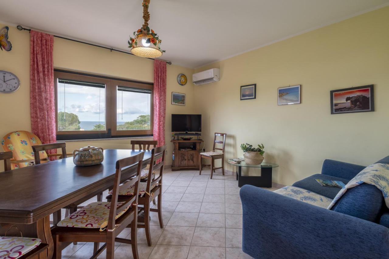 Villa Pitti Кастелсардо Екстериор снимка